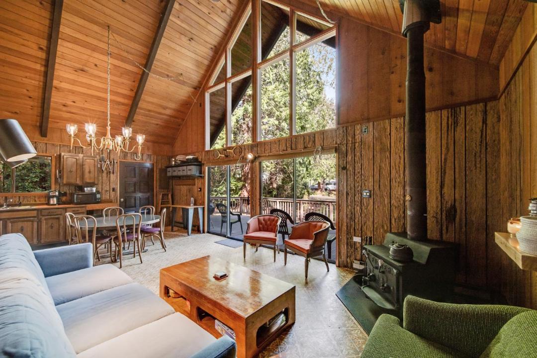 Photo of Others in Burley