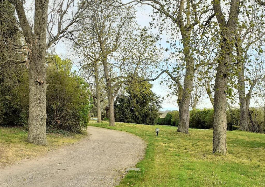 Photo of Others in Sainte-Agathe-la-Bouteresse