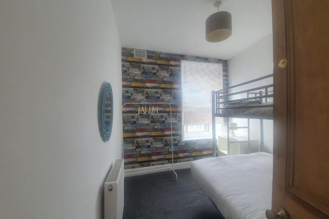 Photo of Others in North Shore