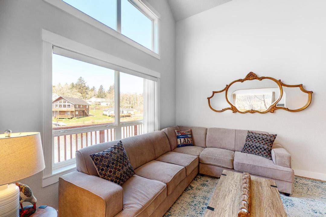 Photo of Others in Otis