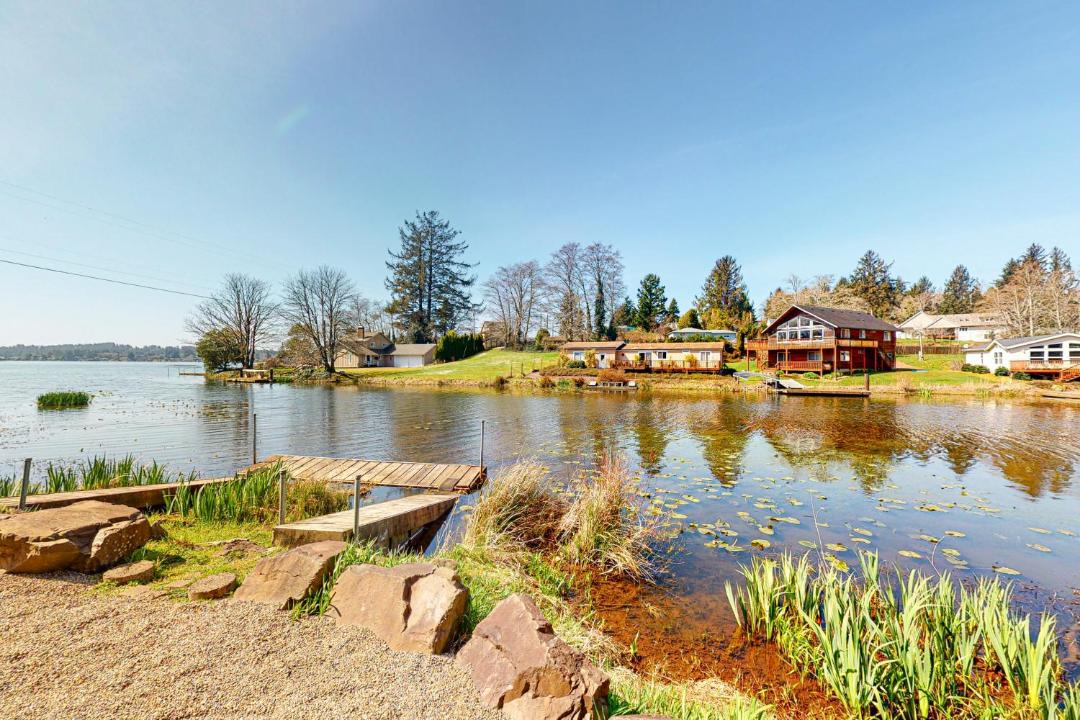 Photo of Others in Otis