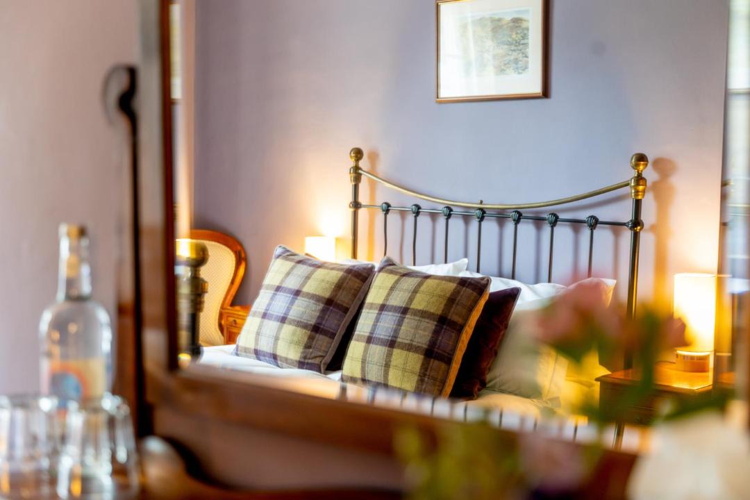 Photo of Others in Oakhill