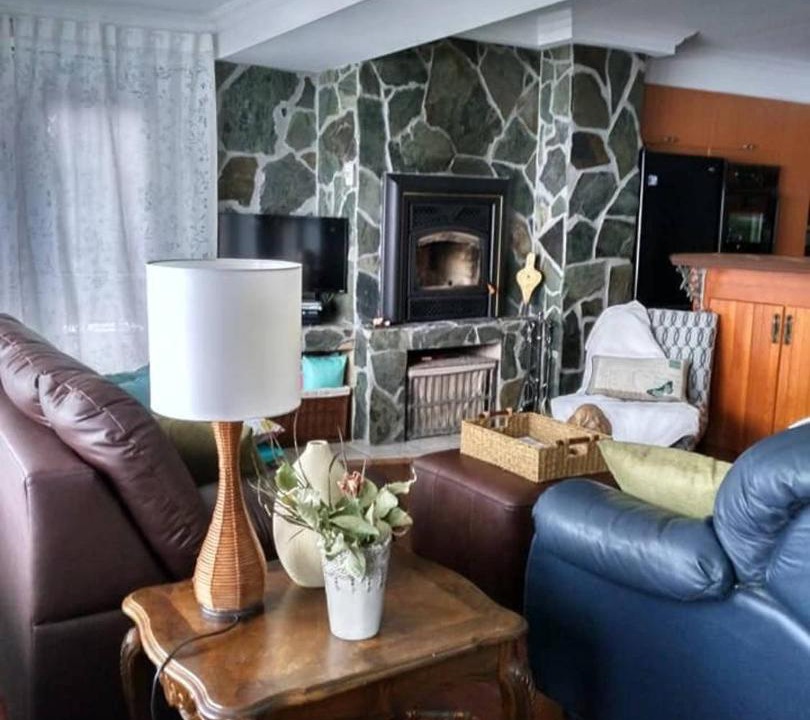 Photo of Livingroom in Pincourt