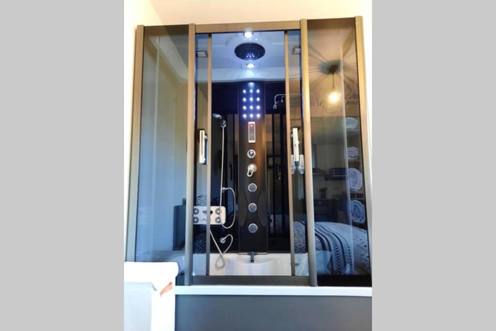 Photo of Others in Uzerche