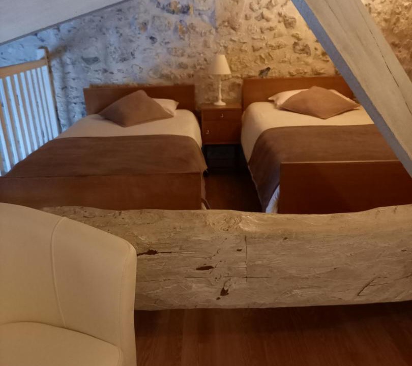 Photo of Others in Cherac