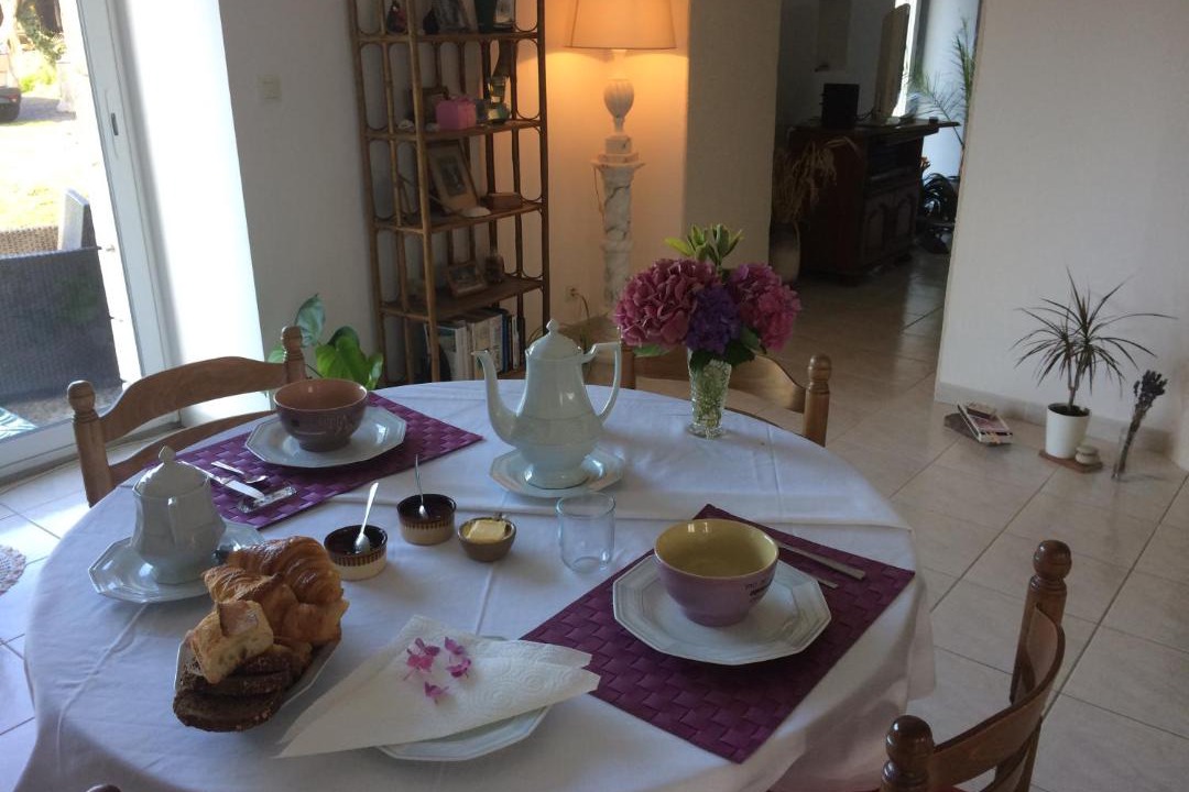 Photo of Others in Roz-Landrieux