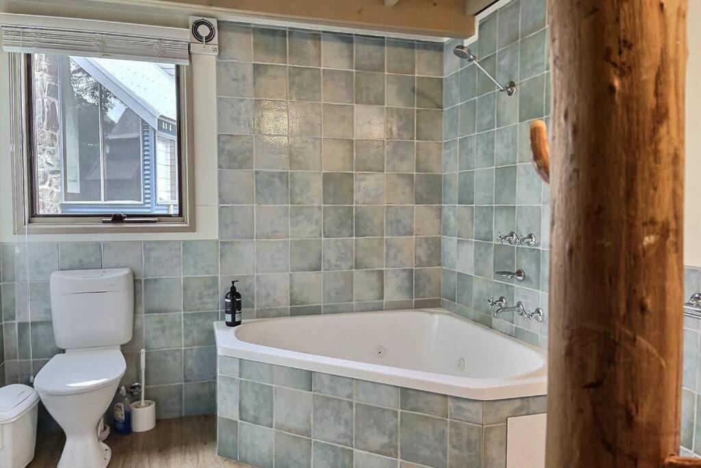 Photo of Bathroom in Dinner Plain