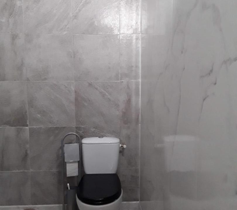 Photo of Bathroom in Ganges