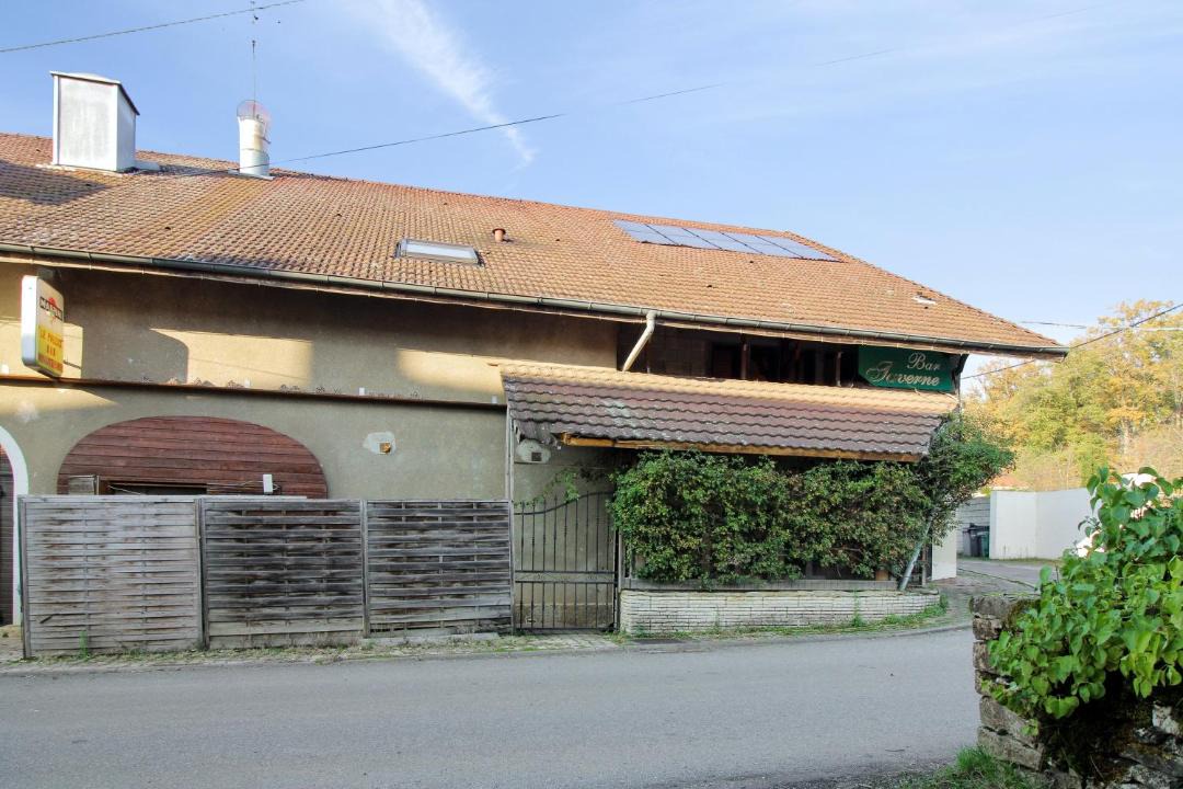 Photo of Buildings in Echenans