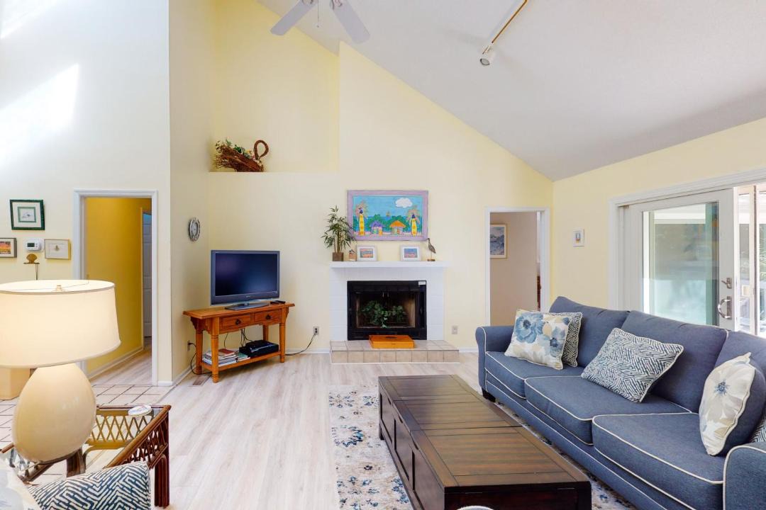 Photo of Livingroom in West Beach