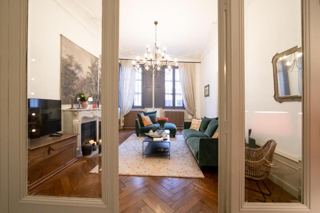 Photo of Livingroom in Beaune City Centre