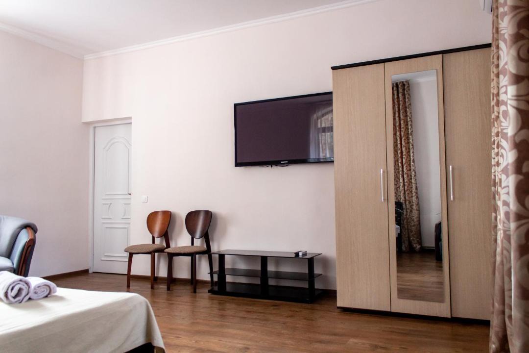 Photo of Others in Estosadok