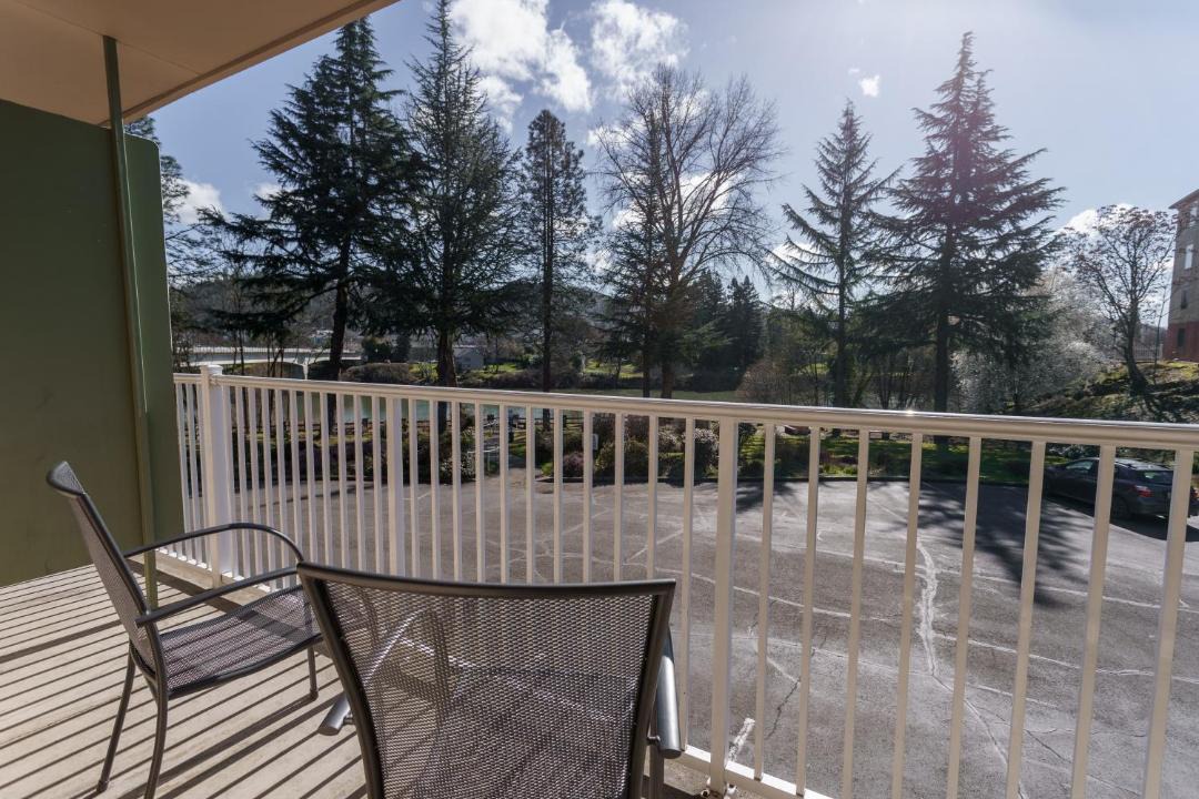 Photo of Others in Roseburg