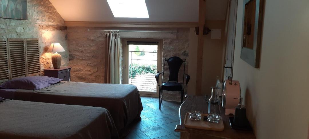 Photo of Others in Meyronne