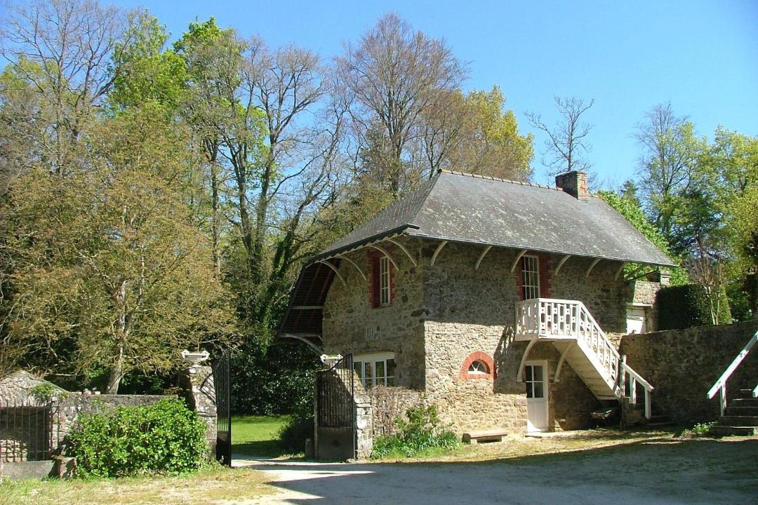 Photo of Others in Miniac-Morvan