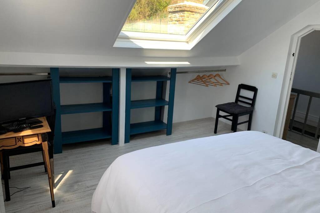 Photo of Bedroom in Fecamp