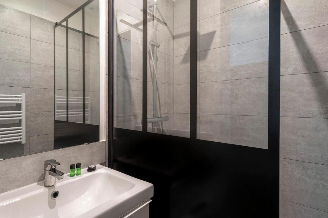 Photo of Bathroom in Porte-Dauphine