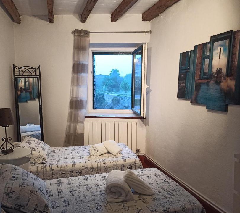 Photo of Bedroom in Mundaka