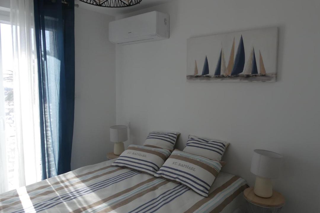 Photo of Bedroom in Le Grau-Du-Roi