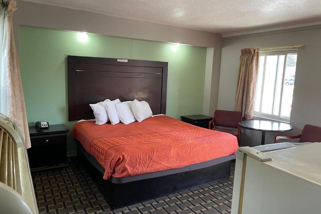 Photo of Others in Reynolds Corners