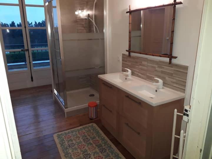 Photo of Others in Saint-Saturnin