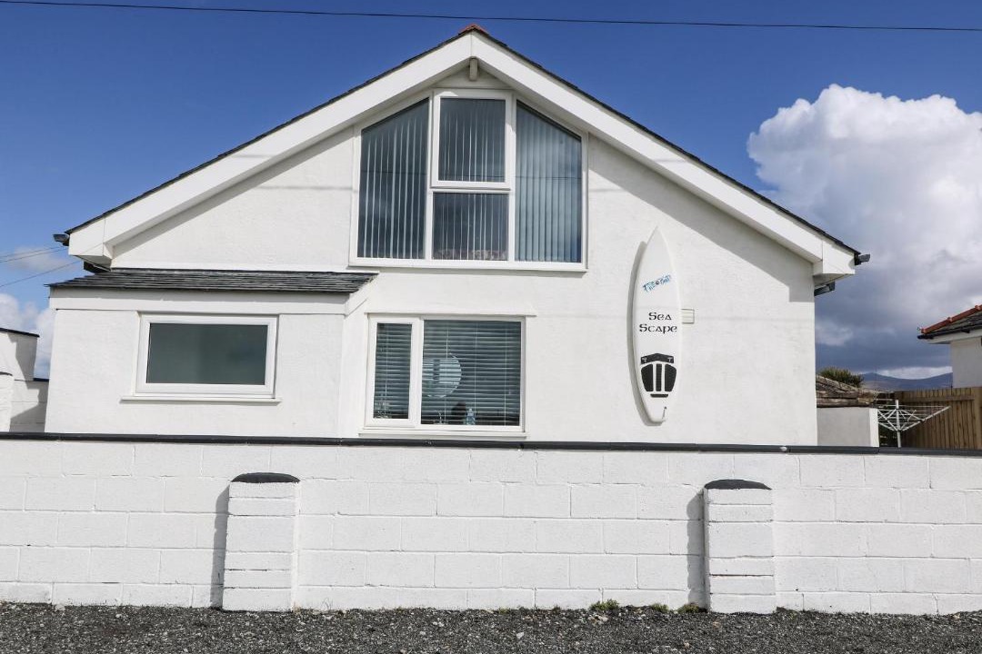 Photo of Others in Dinas Dinlle