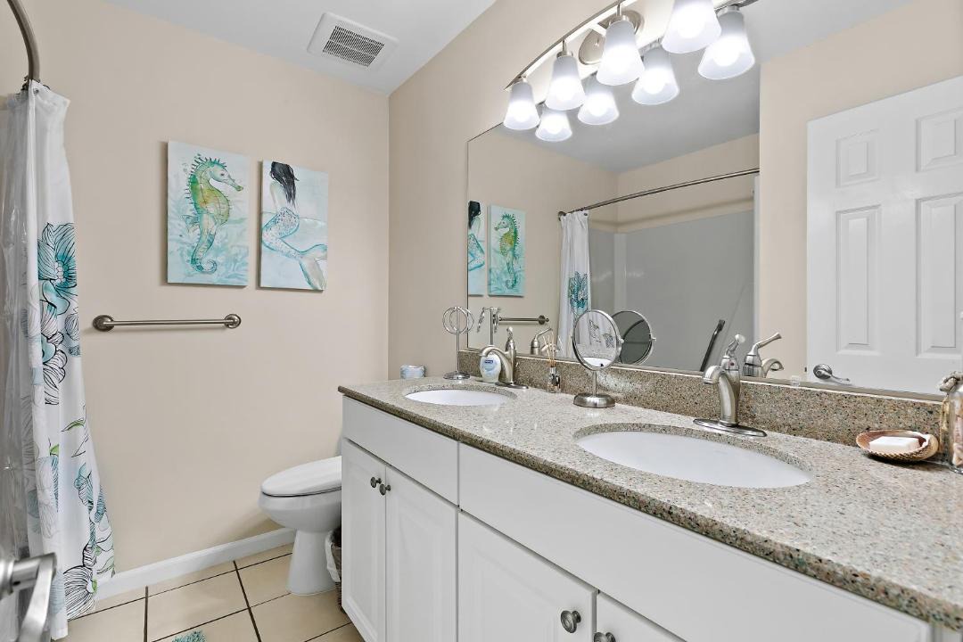 Photo of Others in Sunnyside