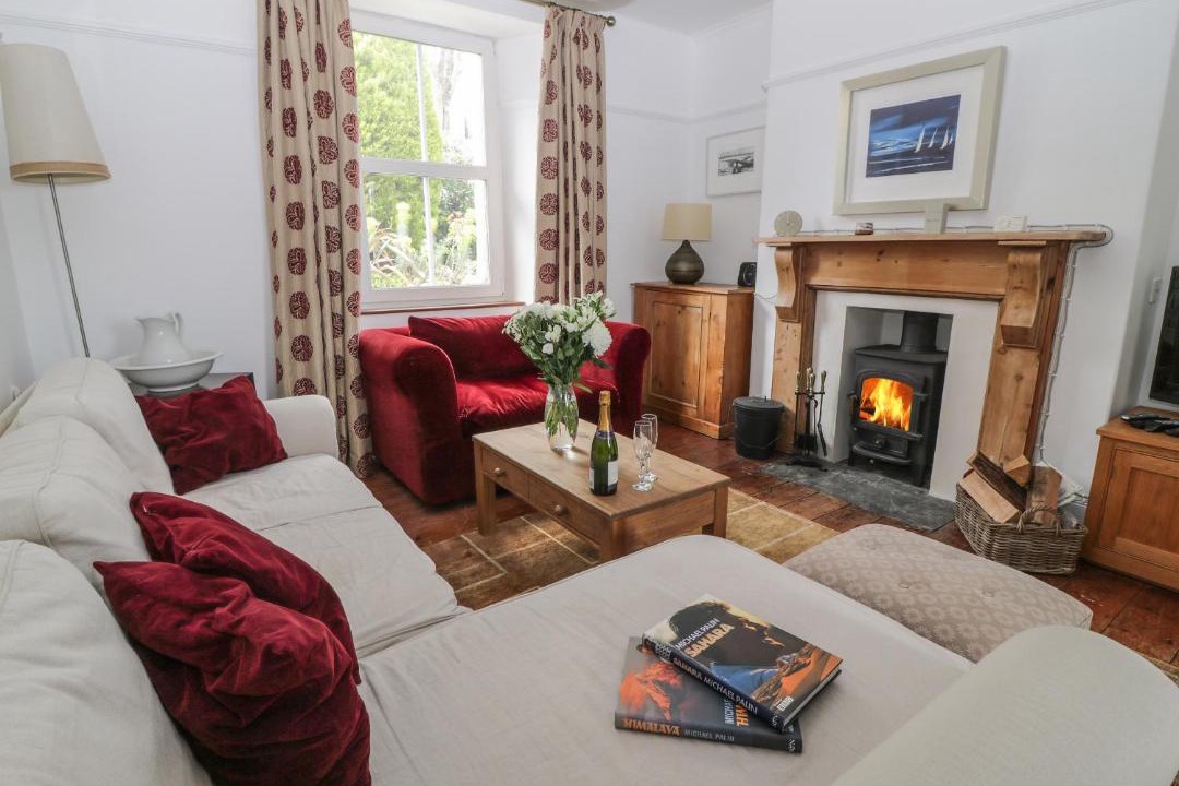Photo of Livingroom in Mylor Churchtown