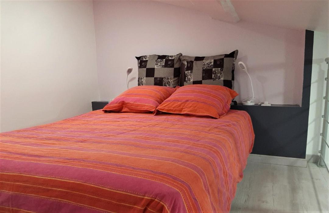 Photo of Bedroom in Genissac