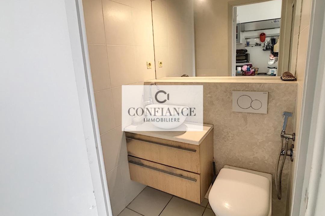 Photo of Others in Thiers