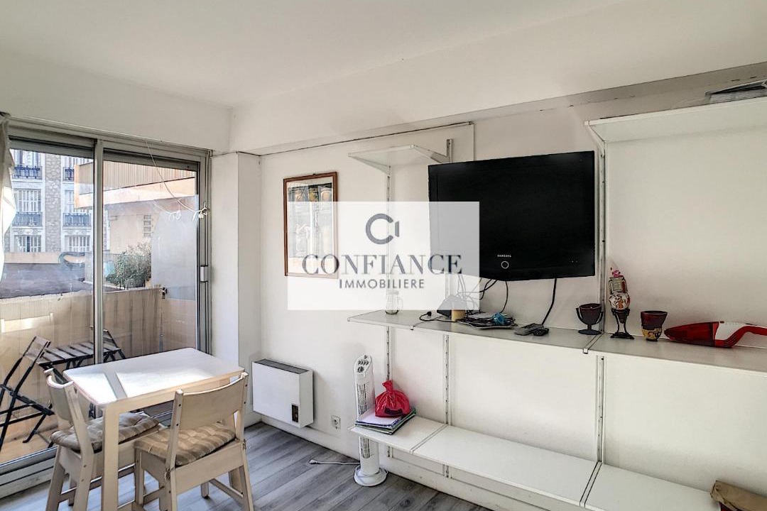 Photo of Others in Thiers