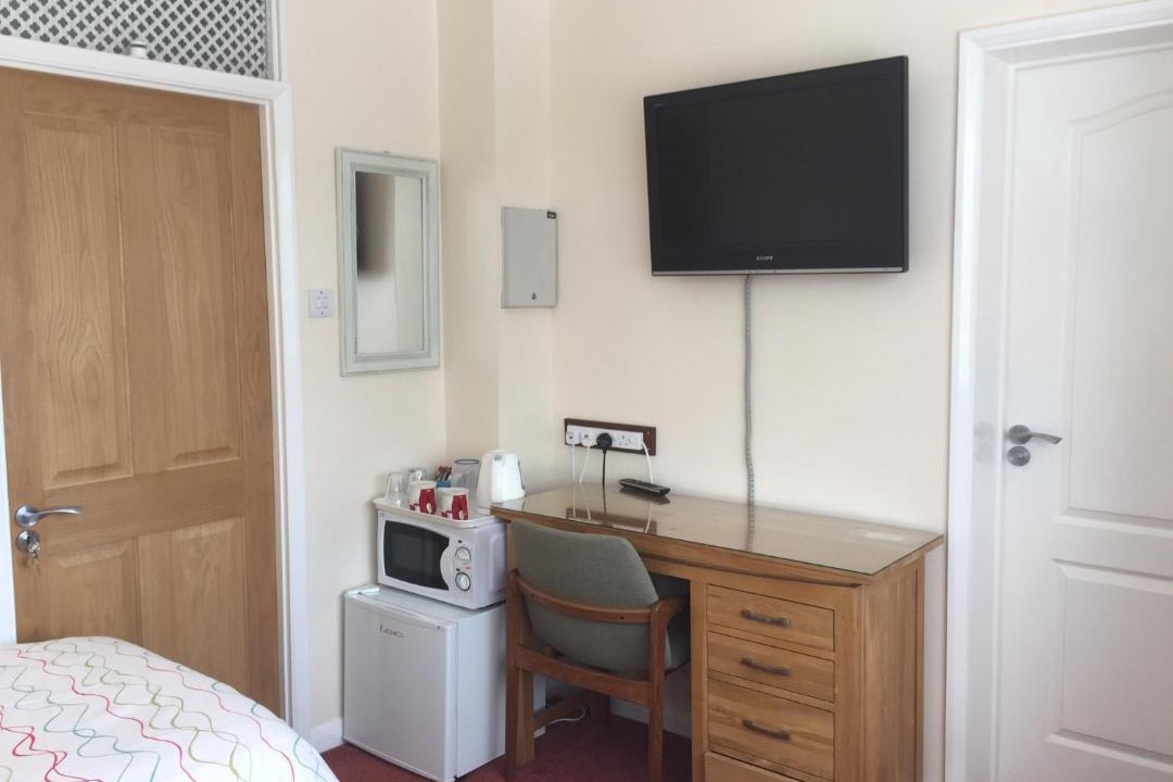 Photo of Others in Ickenham