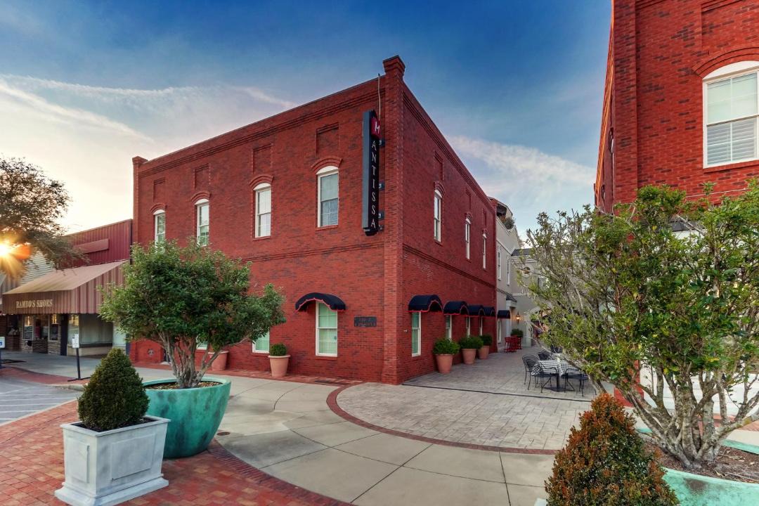 Photo of Buildings in Hartsville