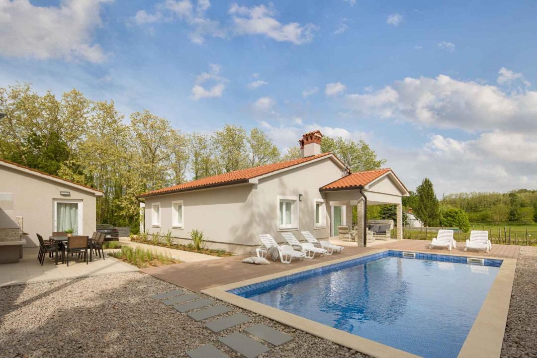 Photo of Outdoor in Zupanici