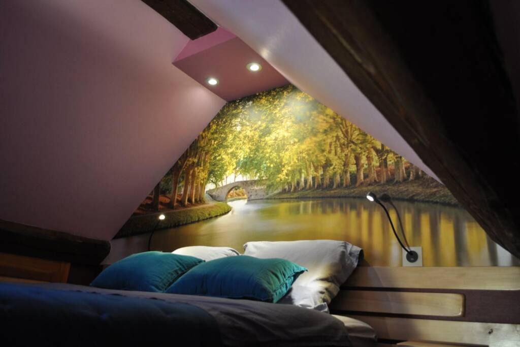 Photo of Bedroom in Bourroches