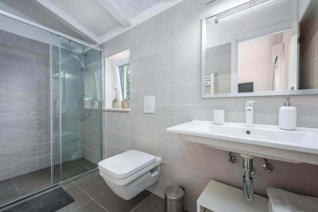 Photo of Bathroom in Zabrezani