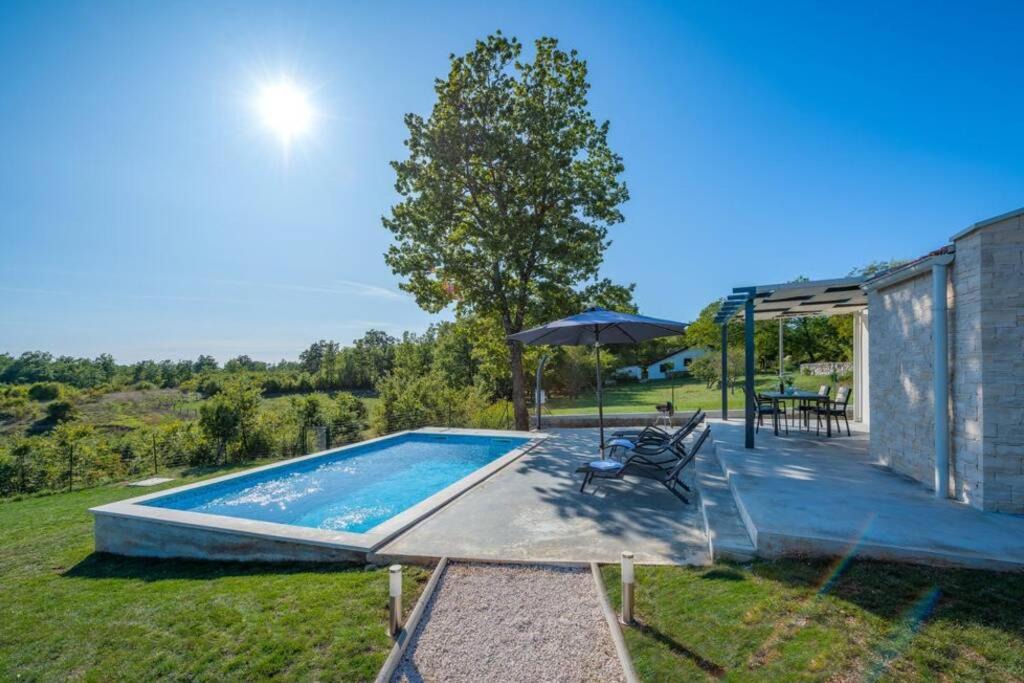 Photo of Outdoor in Zabrezani