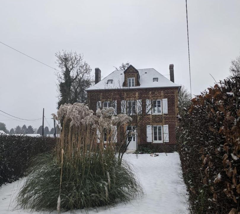 Photo of Others in Trepied