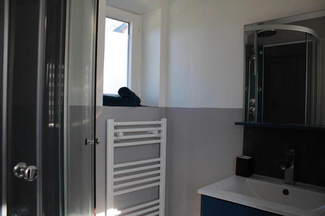 Photo of Bathroom in Chilleurs-aux-Bois