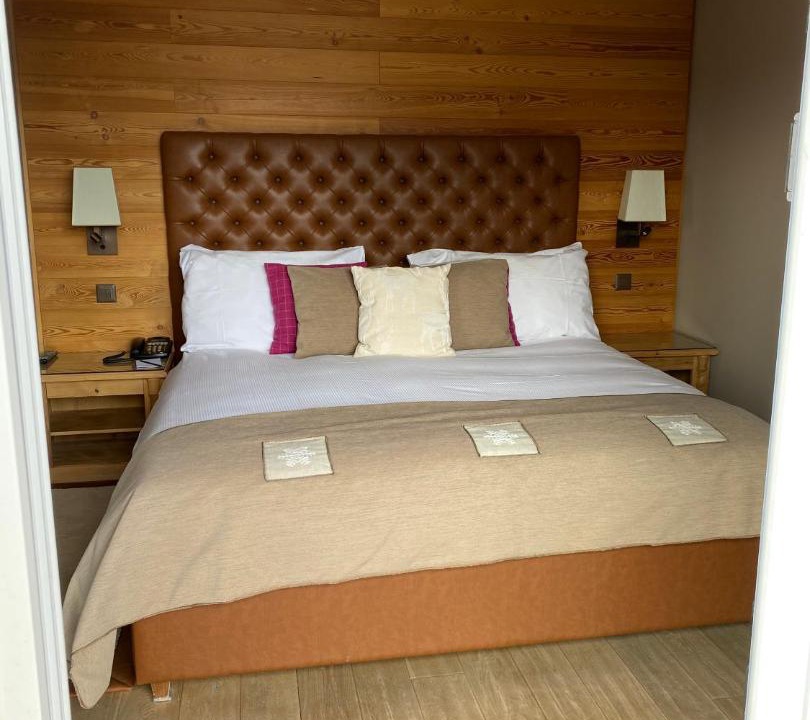 Photo of Bedroom in Noes