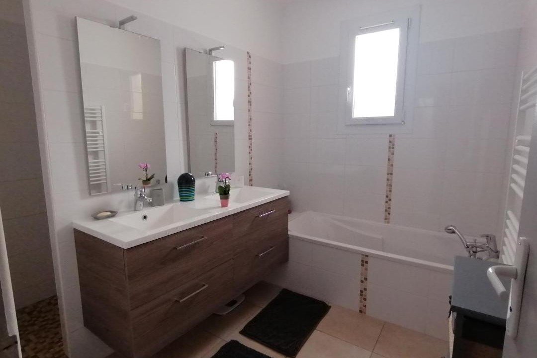 Photo of Others in Mornas