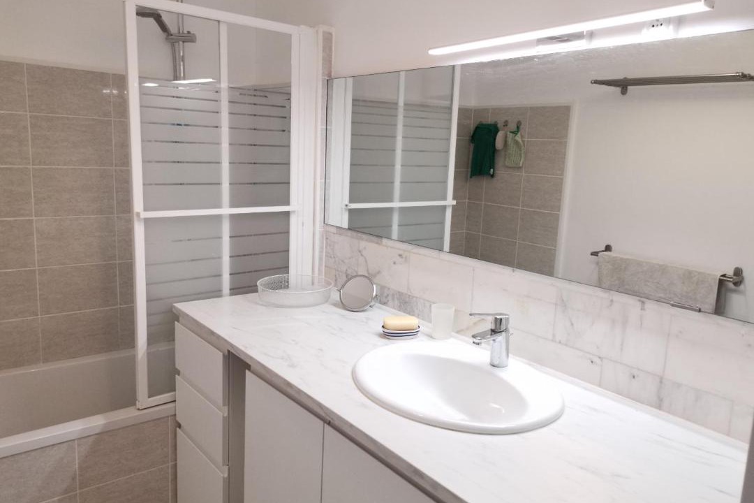 Photo of Bathroom in Concarneau