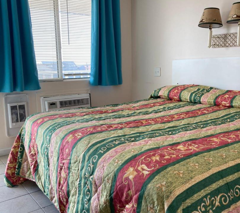 Photo of Bedroom in Seaside Heights