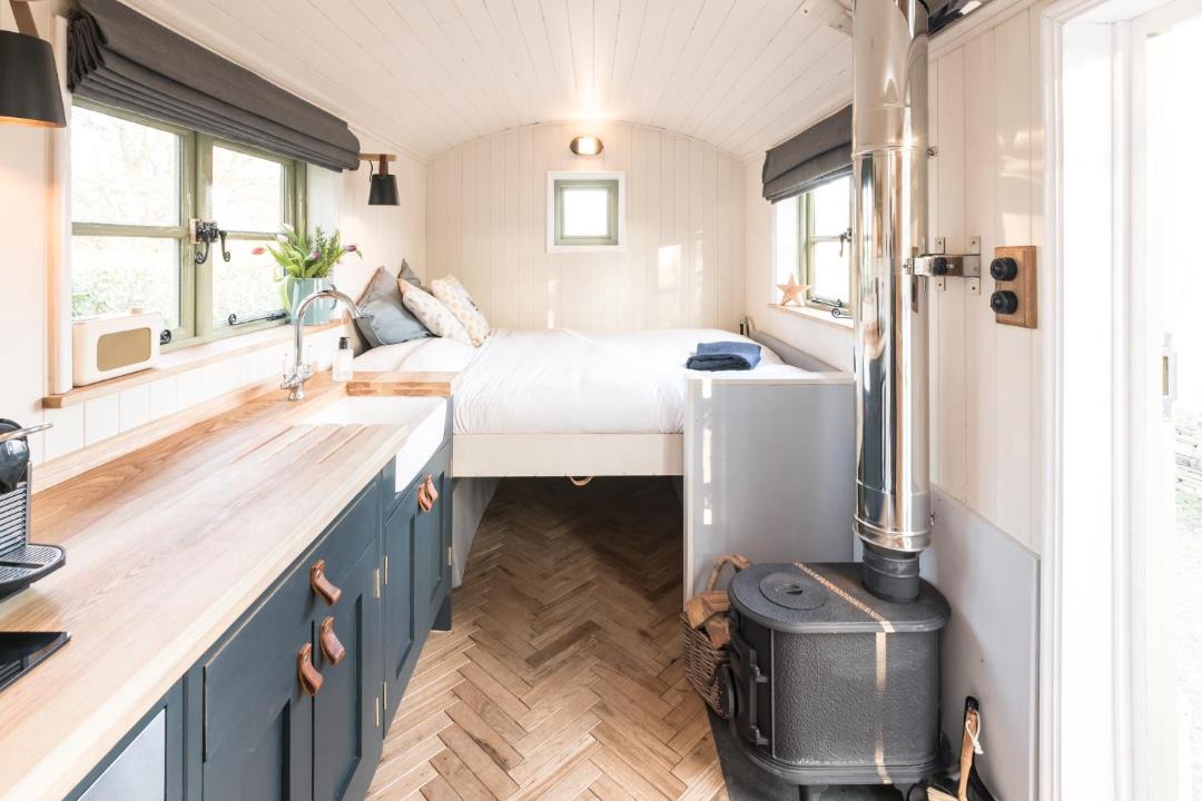 Photo of Others in Honley