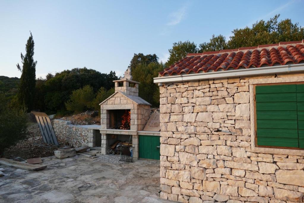 Photo of Buildings in Cove Tri Zala (Zrnovo)