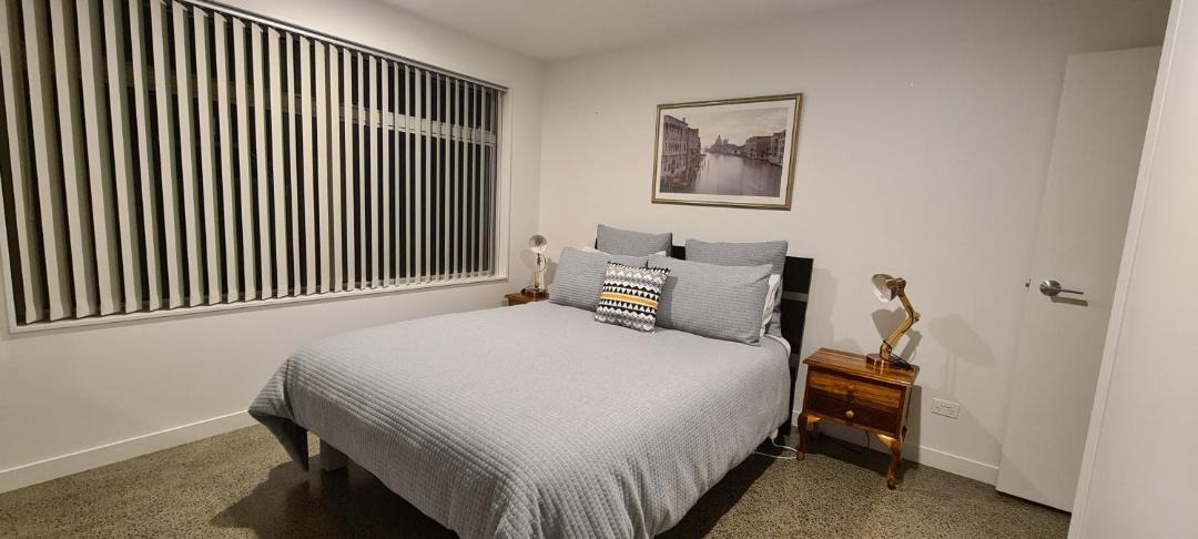 Photo of Others in Kingsland