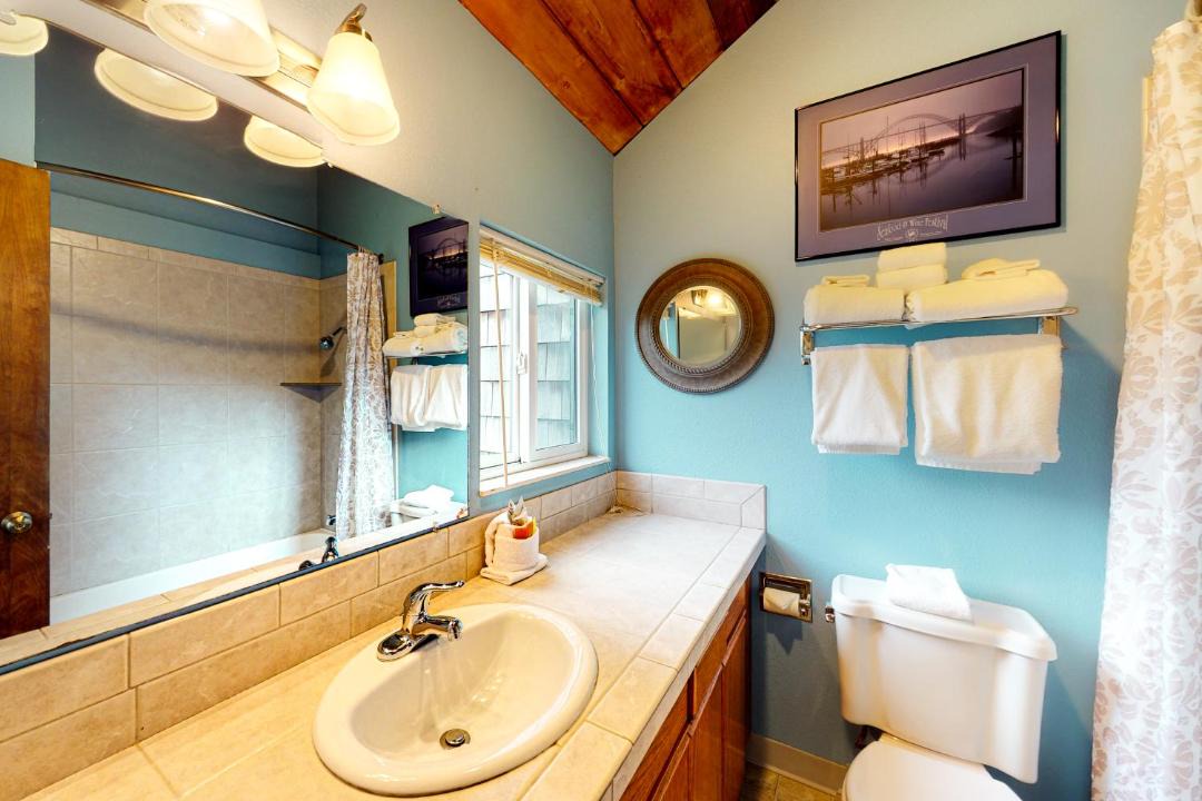 Photo of Bathroom in Historic Bayfront