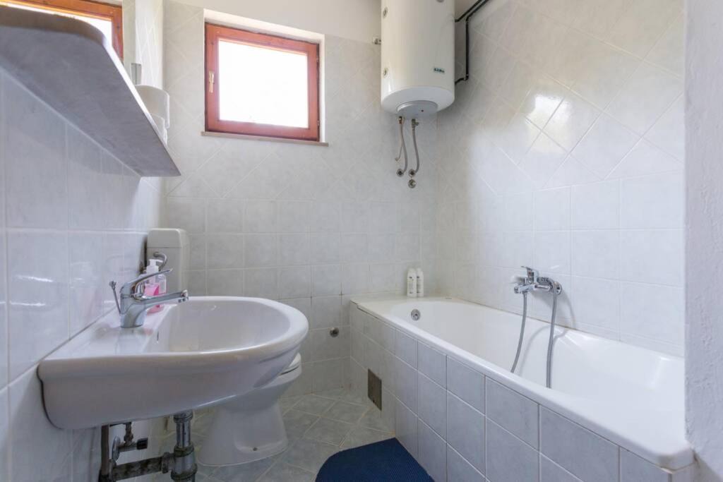 Photo of Bathroom in Cilipi