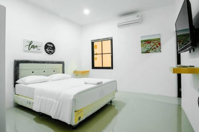 Photo of Bedroom in Bangka