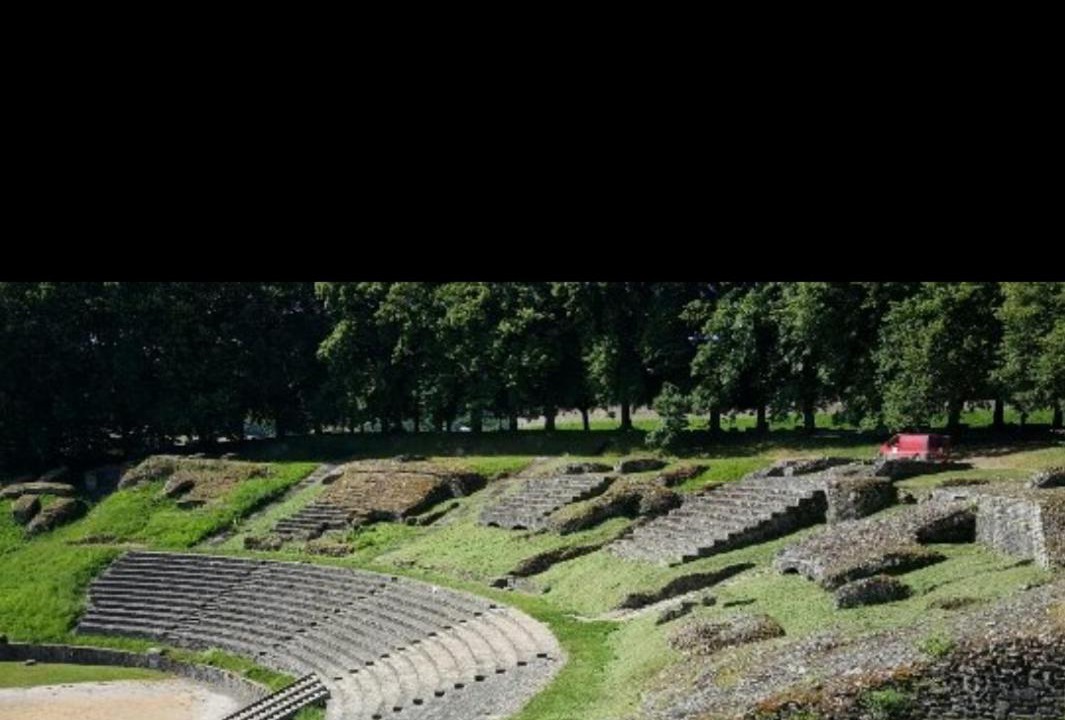 Photo of Others in Autun